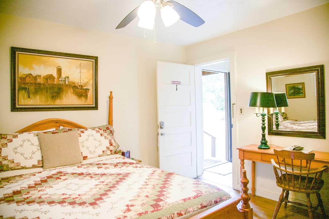 Shiner Country Inn Ngoại thất bức ảnh